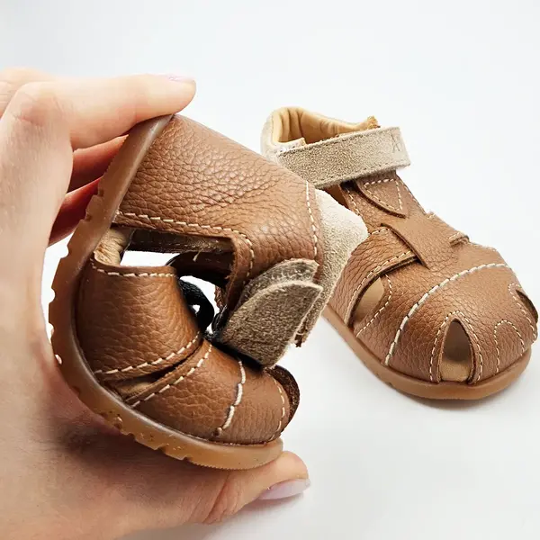 Sandale copii, barefoot, primii pasi, piele naturala, talpa flexibila, inchidere cu scai, maro_RO-1000-1-19_Pebebe