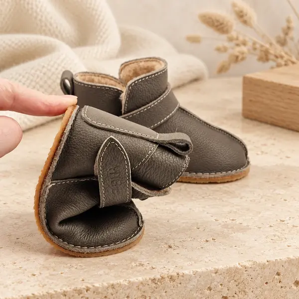 Cizme din piele pentru copii, talpa flexibila, primii pasi, imblanite, kaki_RO-106-6-20_Pebebe