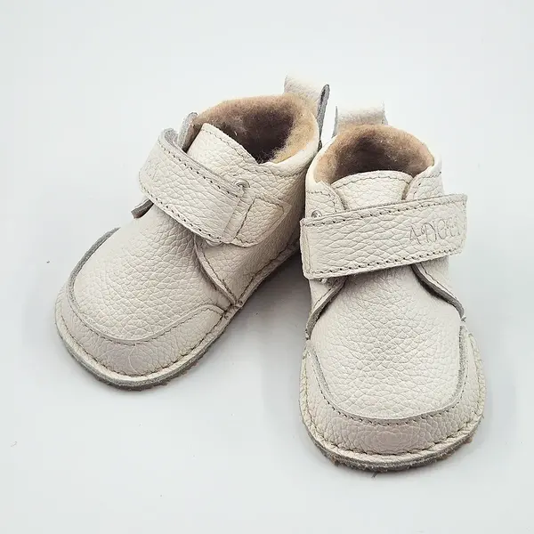 Ghete barefoot pentru copii, primii pasi, piele naturala, captuseala din blana, talpa flexibila, crem, Smiley_RO-600-7-17_Pebebe