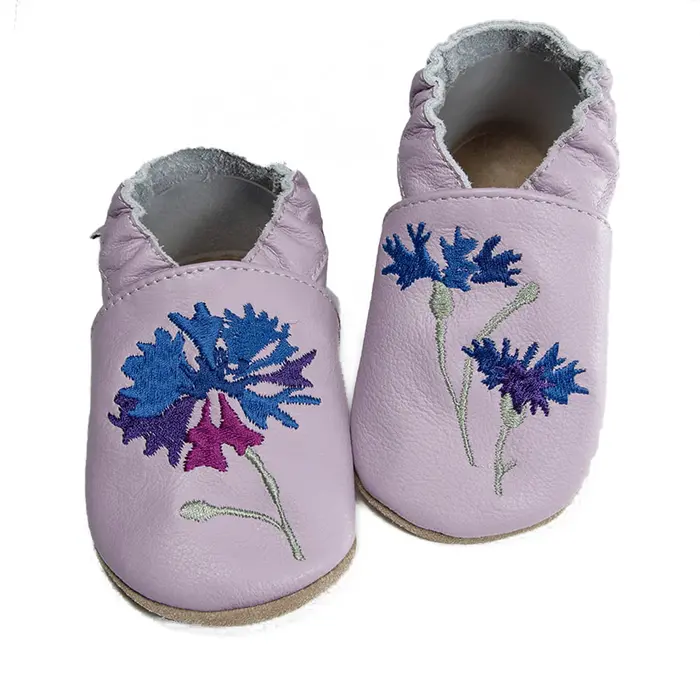 Papucei de interior din piele naturala, cu broderie floare de colt, lila Babice- EM-042-22/23-Babice-