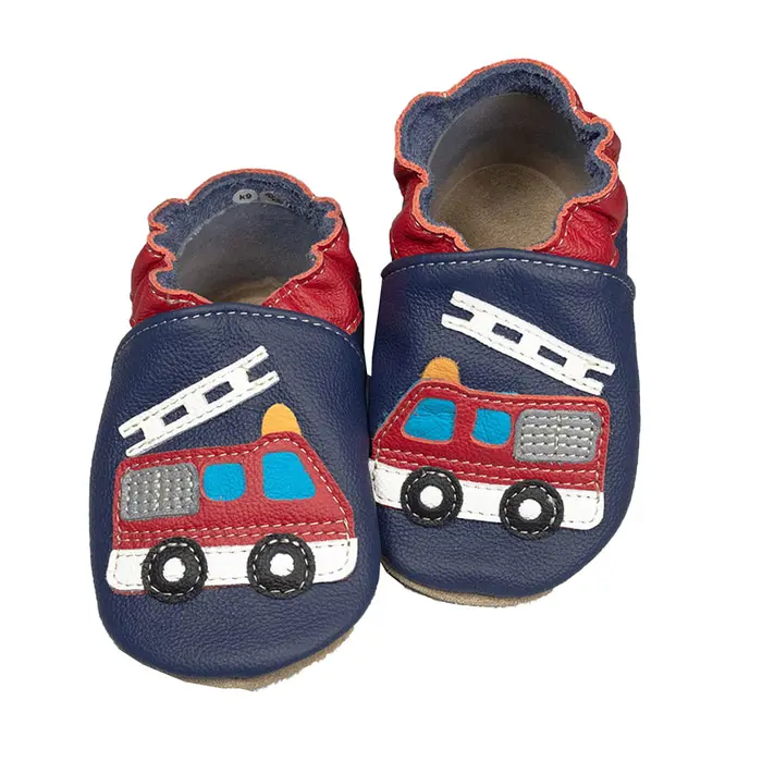 Papucei de interior din piele naturala, cu masina de pompieri, bleumarin, Babice- BA-044/22-23-Babice-