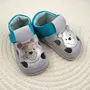 Sandale copii Barefoot primi pasi, talpă flexibilă de cauciuc, perforatii  laterale, urs Winnie, albastru- RO-20-6-23-By Pebebe